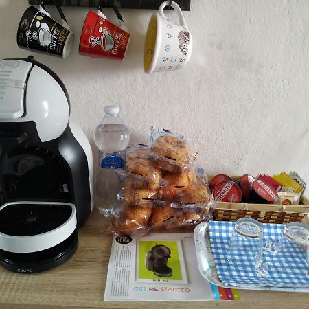 Appartamento Monte Grappa - Rho Fiera Bareggio Екстериор снимка
